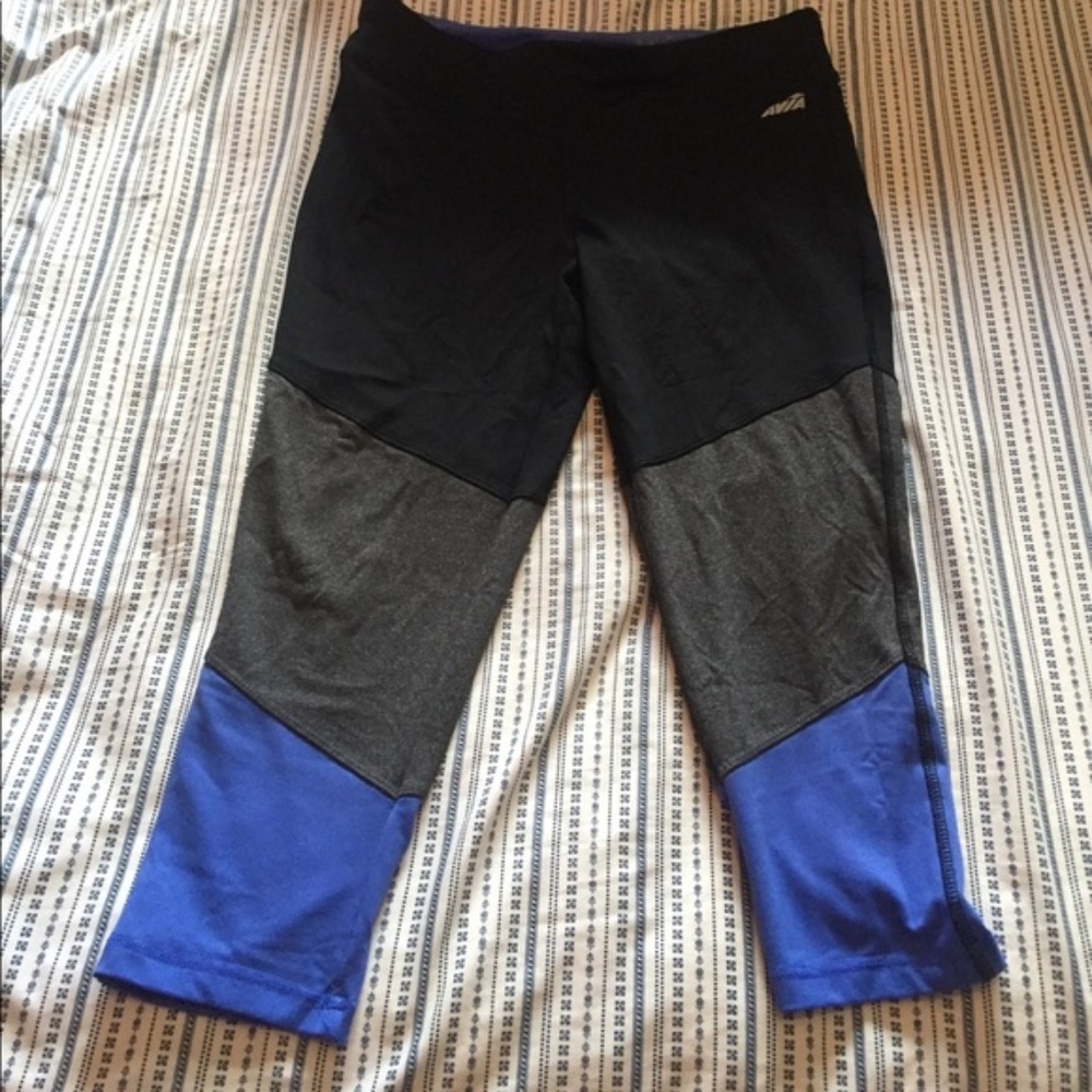 ✨[DRI-FIT]✨Capris